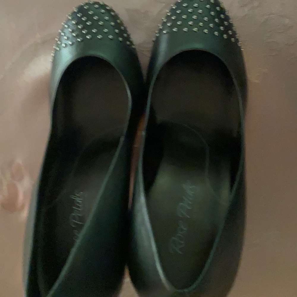 Rose Petal Grey Silver Tie studded heels